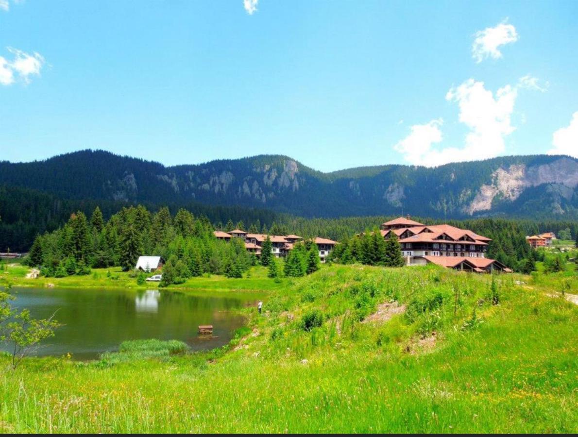 Deer Lake 521 At Oak Residence Hotel & Relax Smolyan Bagian luar foto