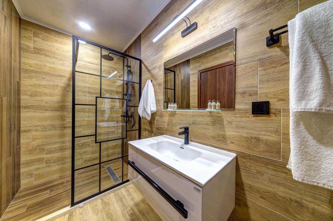 Deer Lake 521 At Oak Residence Hotel & Relax Smolyan Bagian luar foto